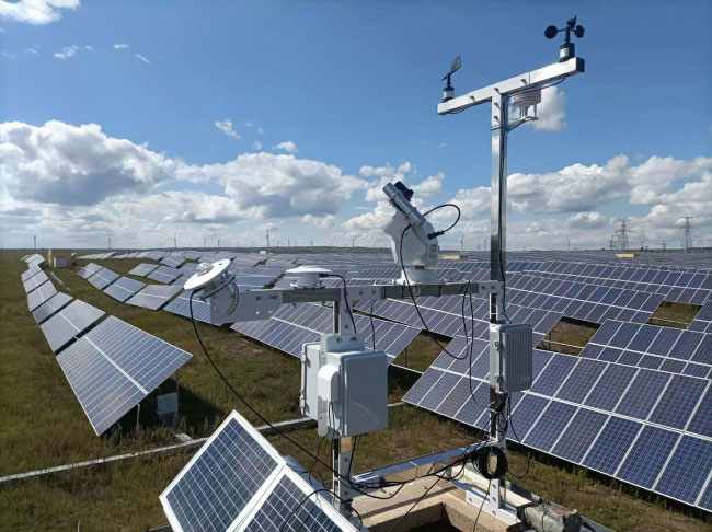 ??光伏發(fā)電環(huán)境監(jiān)測(cè)系統(tǒng)是一款什么設(shè)備？