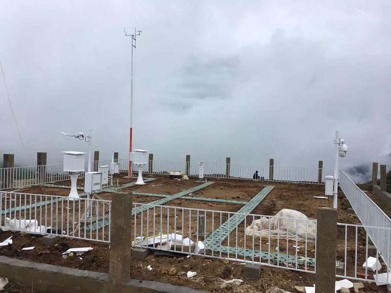 機(jī)場(chǎng)氣象實(shí)時(shí)監(jiān)測(cè)系統(tǒng) 機(jī)場(chǎng)氣象實(shí)時(shí)監(jiān)測(cè)系統(tǒng)